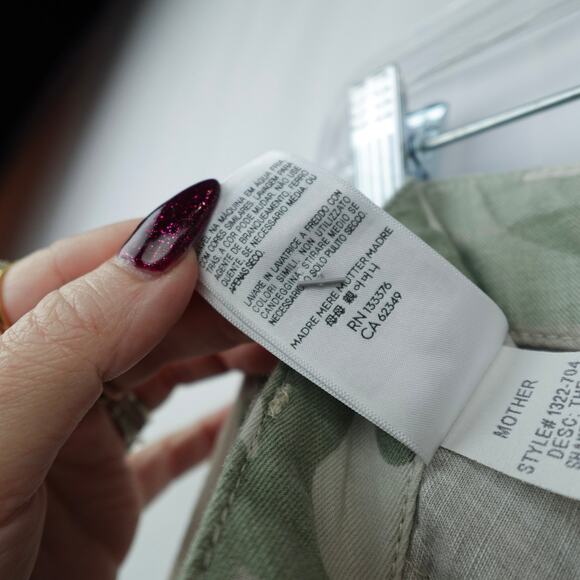 MOTHER The Shaker Chop Crop Fray Linen Tencel Blend Pants Sz 27 Desert Camo - Picture 13 of 16